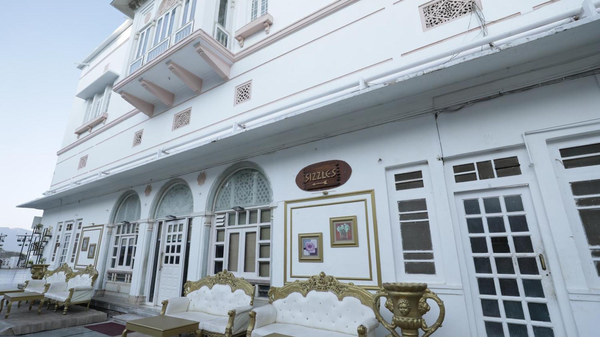 Hotel Merwara Estate- A Luxury Heritage Resort Ajmer Exteriör bild