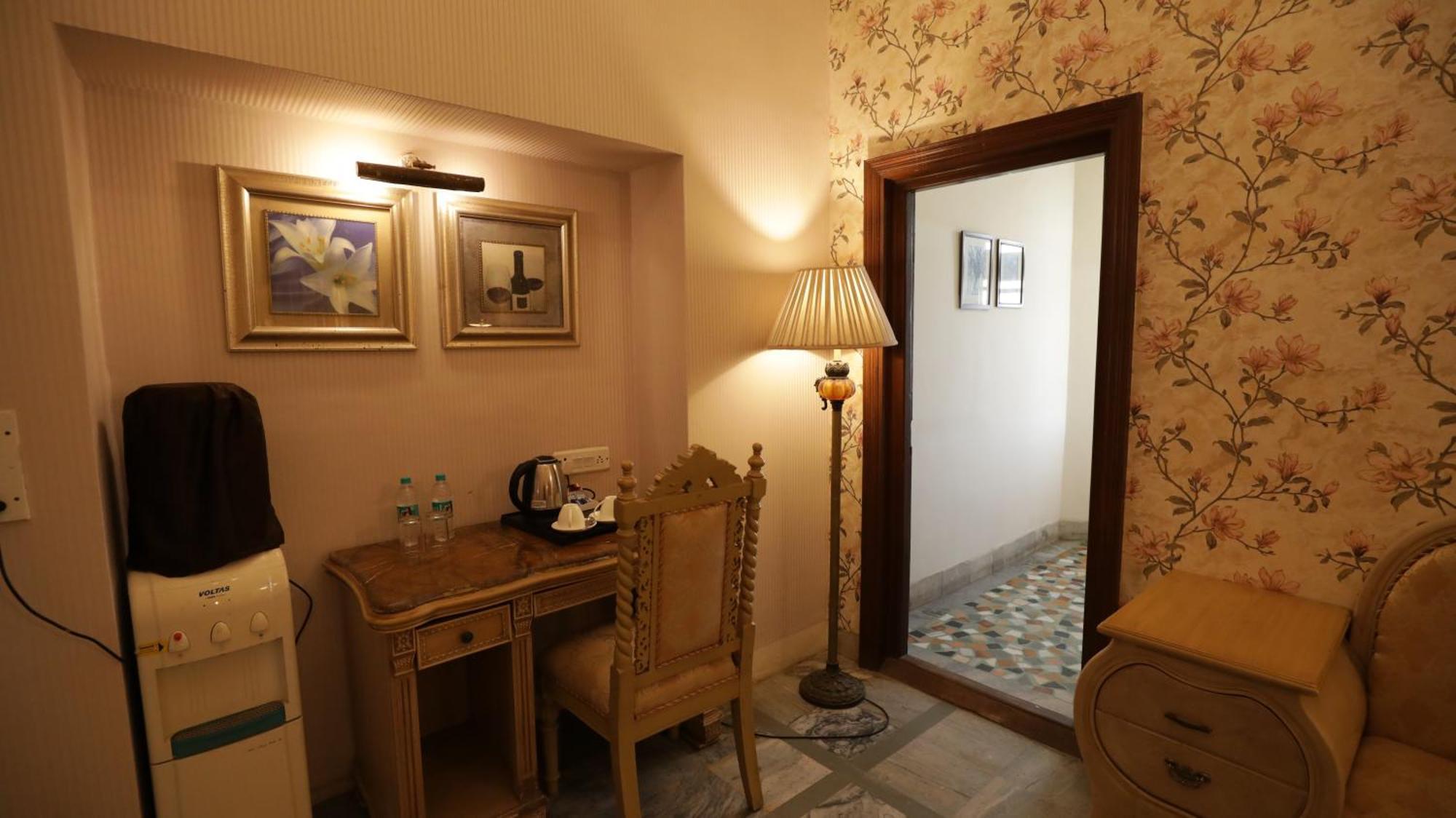 Hotel Merwara Estate- A Luxury Heritage Resort Ajmer Exteriör bild